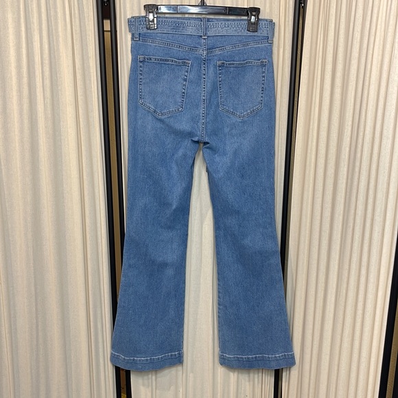 EUC- GAP HIGH RISE FLARE JEANS WITH BELT SIZE 6/28 R - Picture 6 of 9